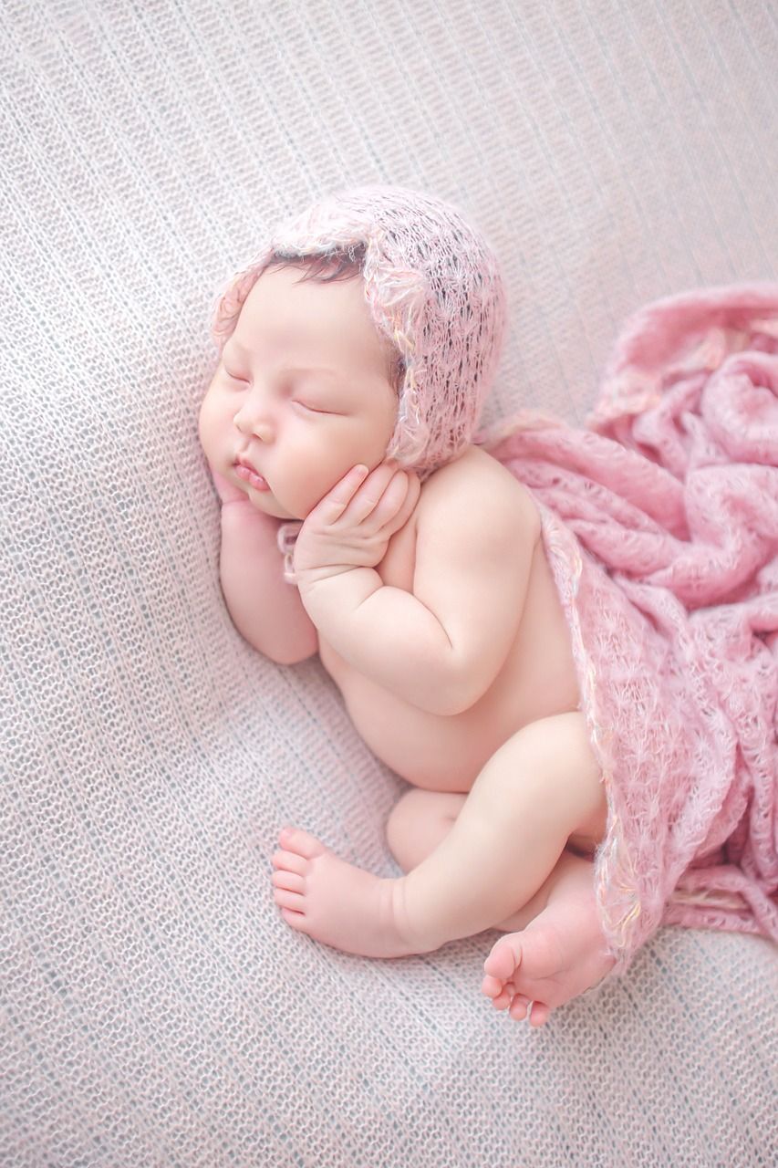 entdecken sie unser sicheres und gemütliches babybett, das ihrem baby einen erholsamen schlaf garantiert. hochwertige materialien und modernes design für maximalen komfort.