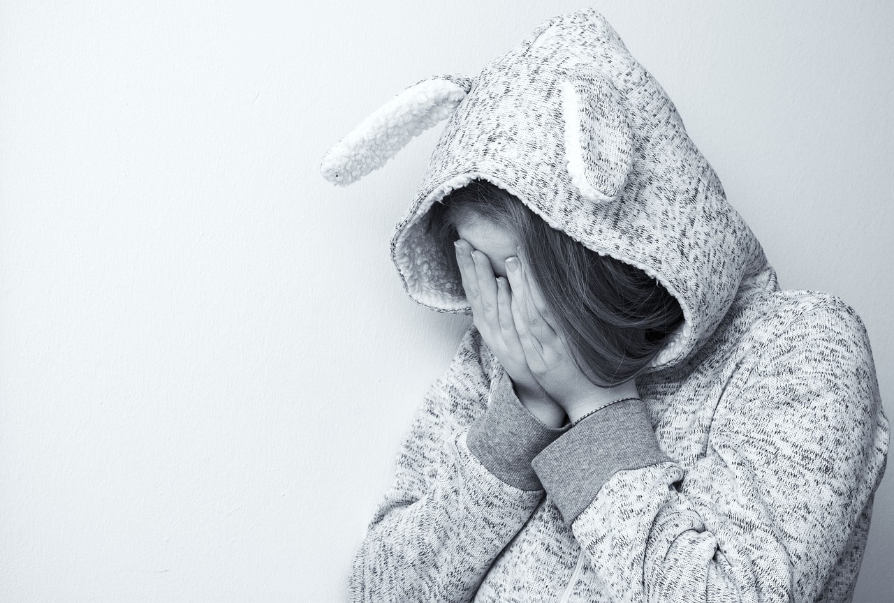 Wie erkenne ich eine Wochenbettdepression?