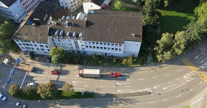 Kinderzimmer Dachschräge Ideen: 20 clevere Lösungen für enge Ecken