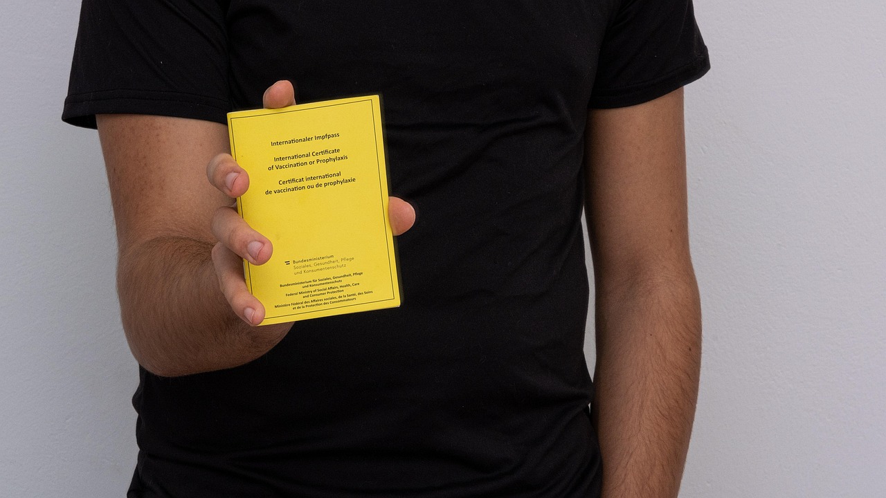 erfahren sie alles über impfungen: von den verschiedenen arten und vorteilen bis hin zu aktuellen empfehlungen und wichtigen faqs. schützen sie sich und ihre liebsten mit den neuesten informationen zu impfungen in deutschland.